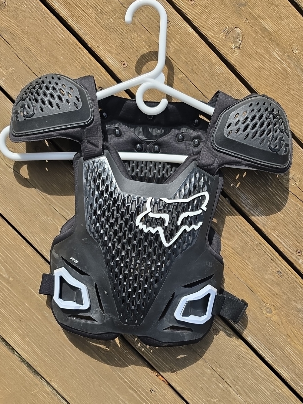 Kids protective chest armor